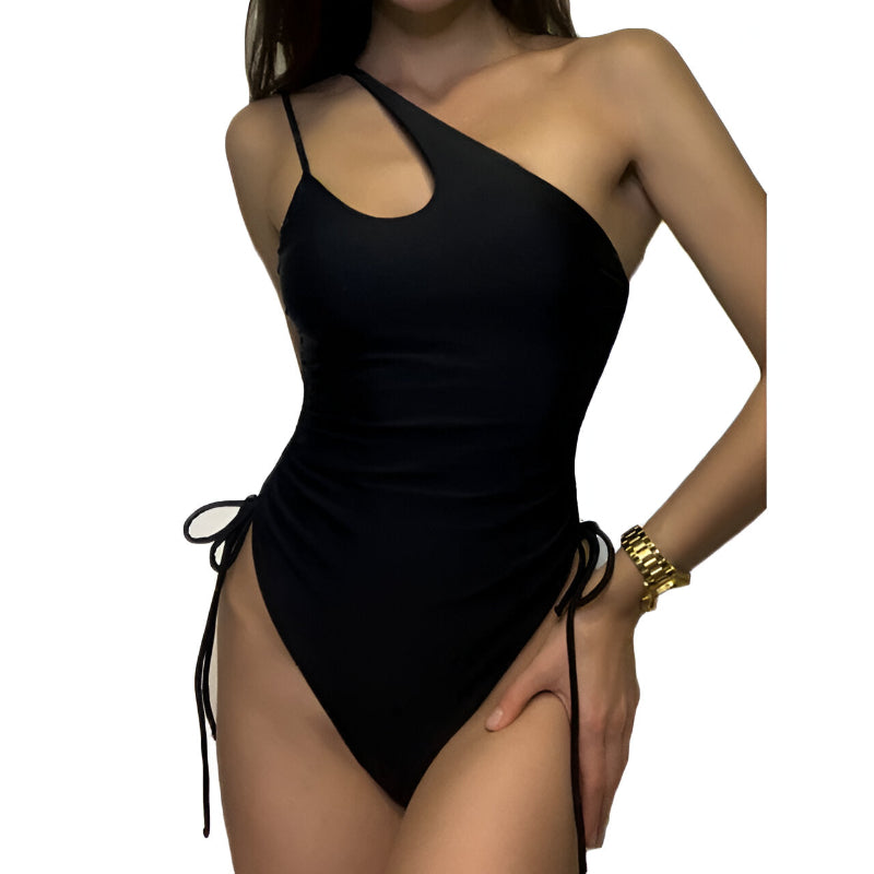 Women's One-Piece Close Fit Swimsuit