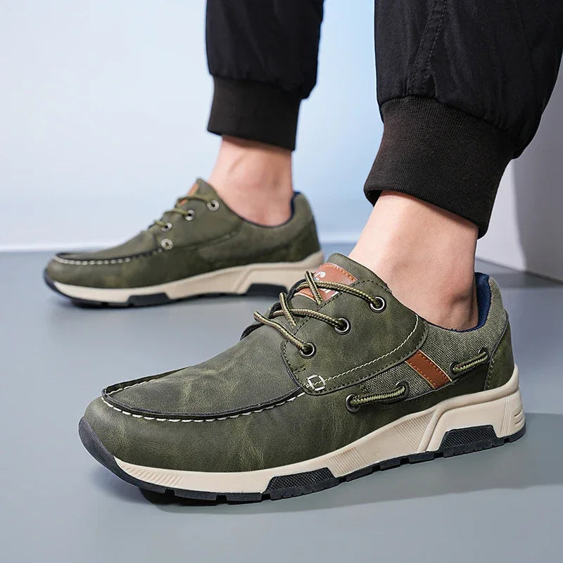 Leather Breathable Sneakers Men's Plus Size Casual Commuter Shoes