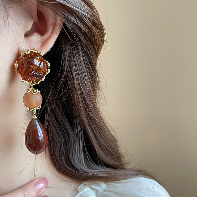 Women's Vintage Water Drop Tassel Earrings Maillard Style