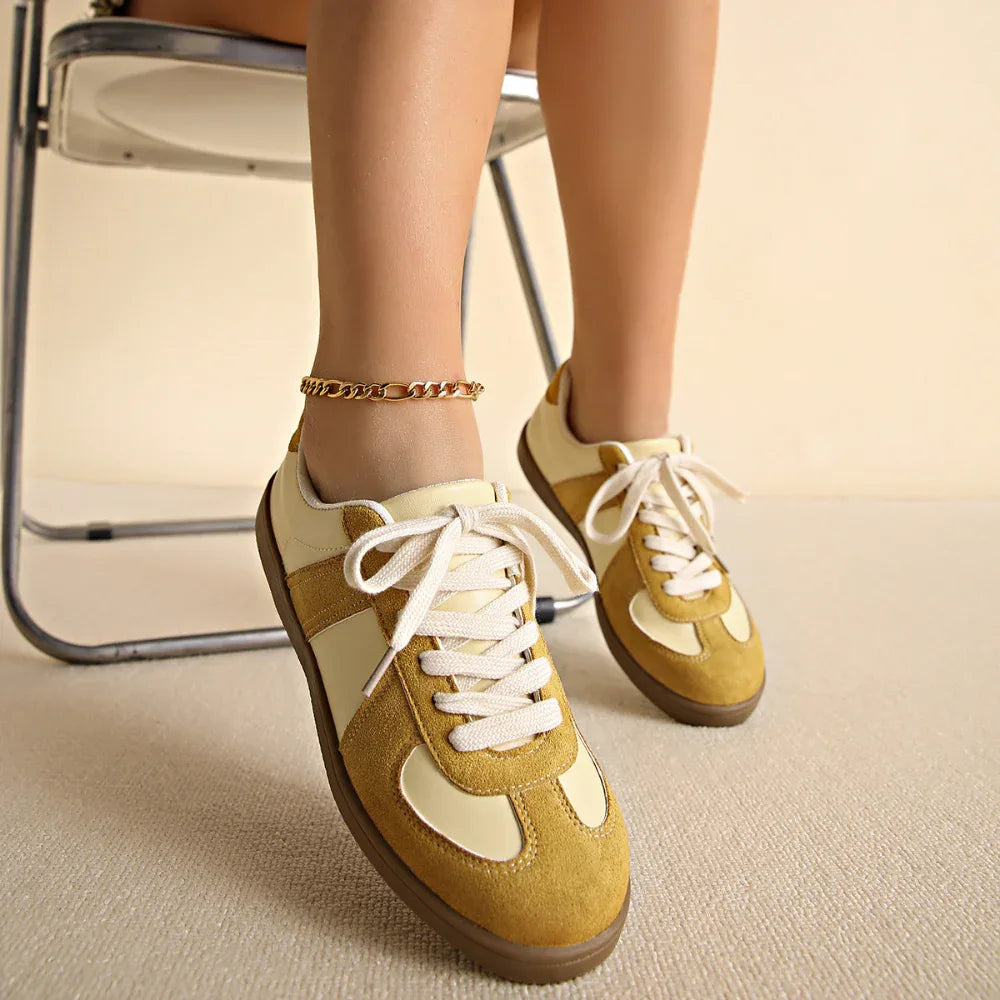 Round Toe All-Matching Lace-Up Flat Retro Low-Top Sports Sneakers