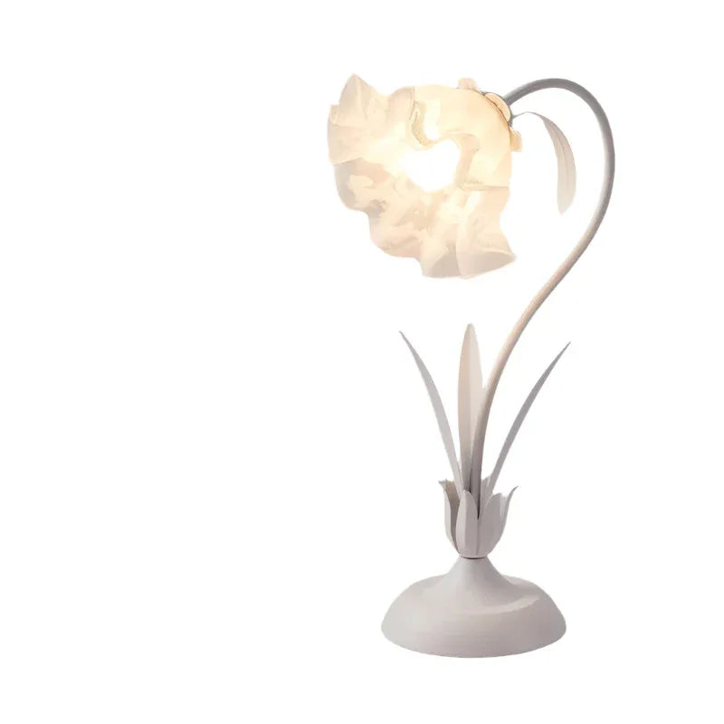 Bedside Flower Minimalist Creative Lily Of The Valley Flower Desk Table Lamp - Weriion