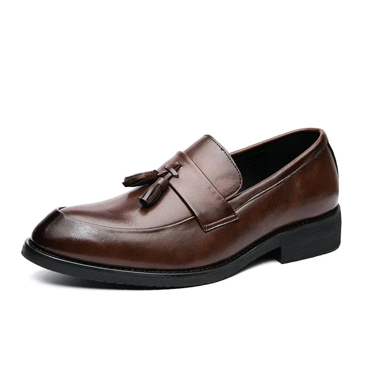 Casual Men Loafers Classic Tassel Men Leather Shoes