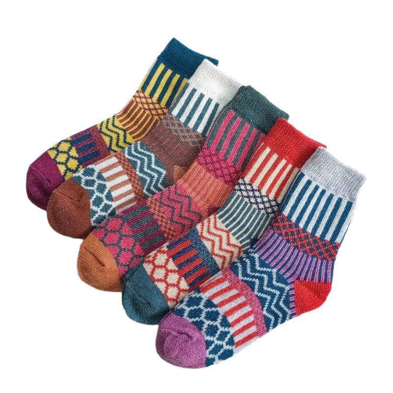 Thick Knitted Winter Wool Socks With Medium Tube - Weriion