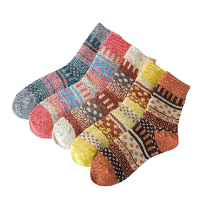 Thick Knitted Winter Wool Socks With Medium Tube - Weriion