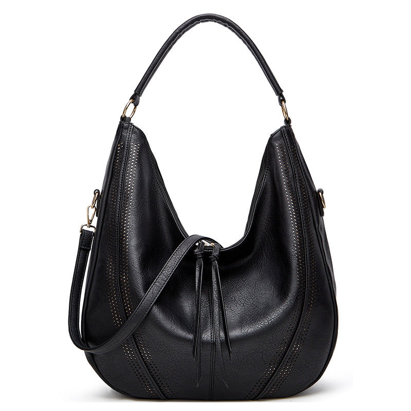 Trendy Retro Large Capacity Tote Shoulder Bag Tassel Hollow One-Shoulder Bag Women's Handbag