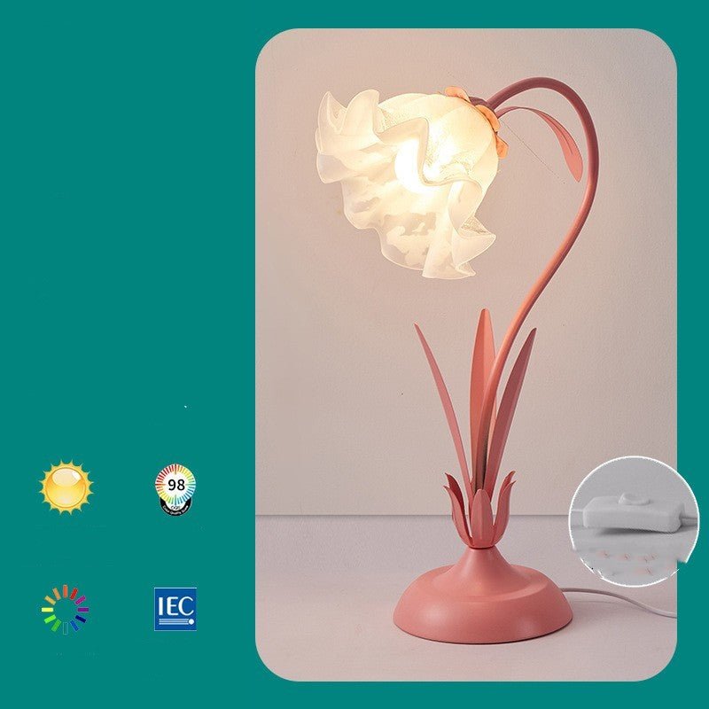 Bedside Flower Minimalist Creative Lily Of The Valley Flower Desk Table Lamp - Weriion