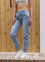 Casual Light Blue Elastic Denim Fabric Jeans For Women - Weriion