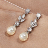 Women's Elegant Pearl Earrings - Weriion