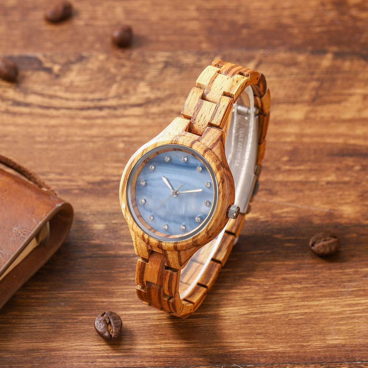 Women's Quartz Movement Wooden Watch - Weriion