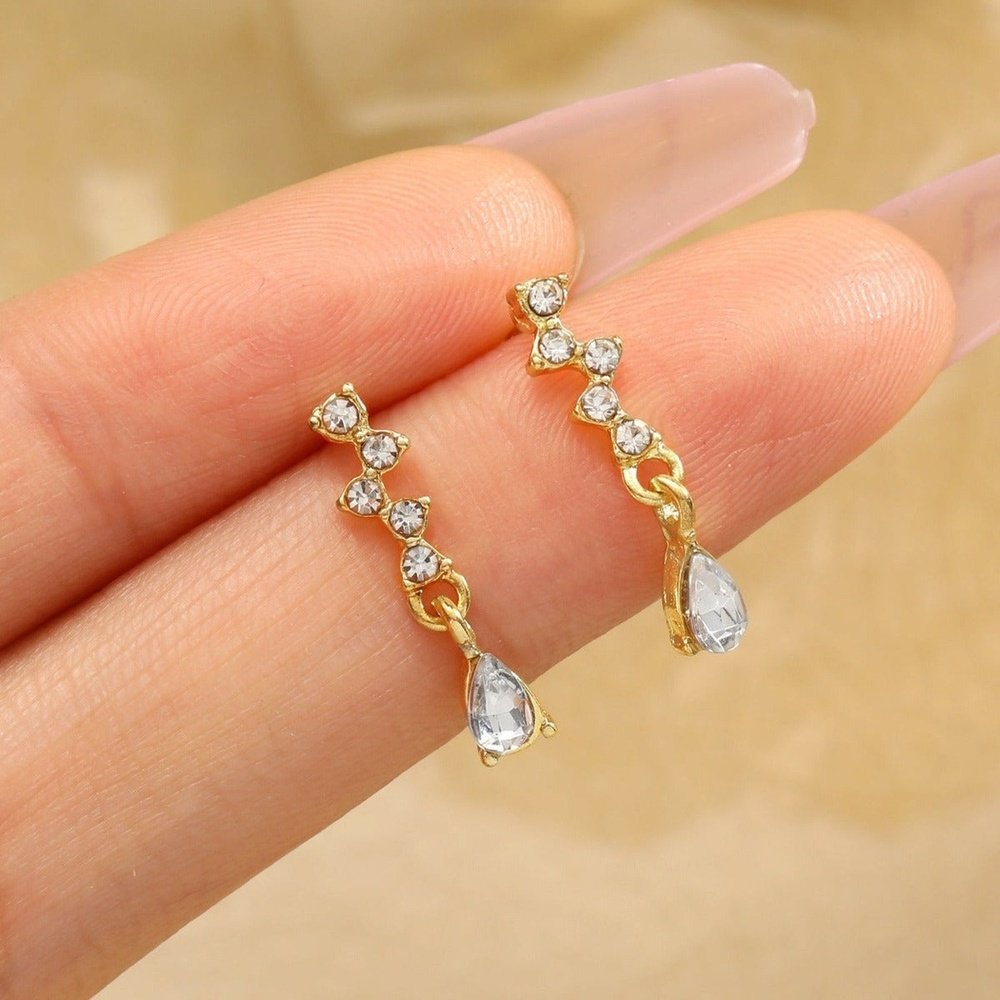 Exquisite Water Drop Shaped Earrings - Weriion